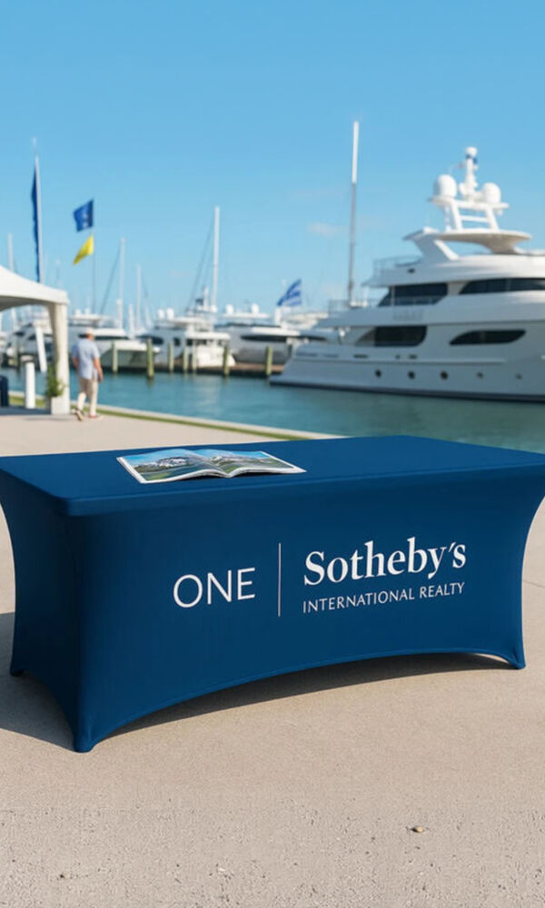  Display Splash 6' RPET Stretch Open Back Table Cover Thumbnail